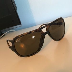 Ray-Ban Wayfarer’s